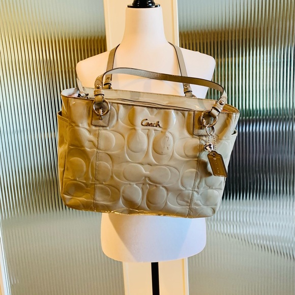COACH Gallery Embossed Patent Leather Bag - Picture 1 of 12